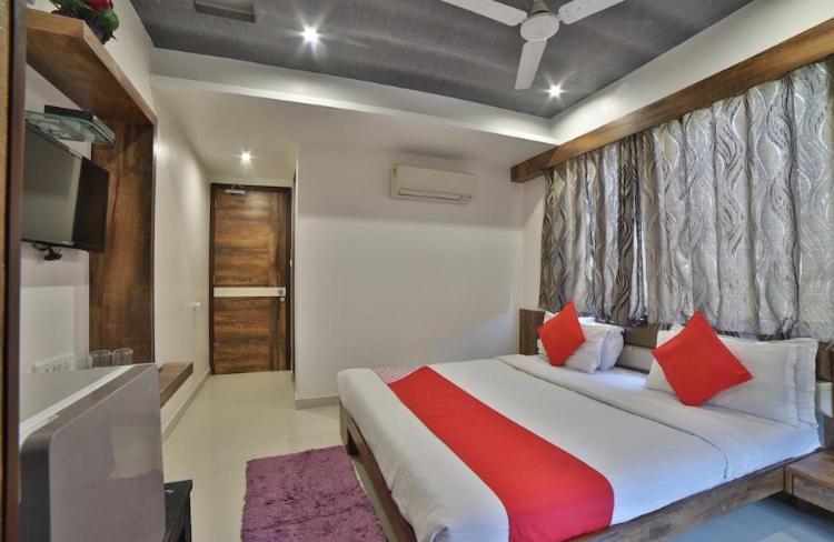 Hotel Green Apple Gandhinagar Exterior photo